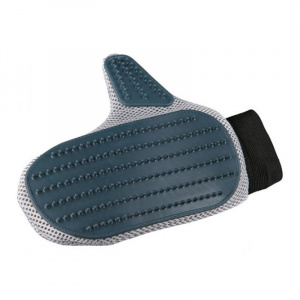 Рукавица (Trixie) для ухода за шерстью животных, 18 х 24 см фото