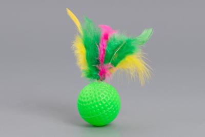 Набор игрушек WOGY для кошек Мяч d=3.5см с перьями h=7см 40шт в банке 20х14см, микс