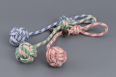 Игрушка (Nunbell) Мяч плетеный с ручкой для собак, 38х5.5см 