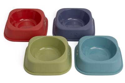 Миска Wogy пластиковая 18.5х18.5х5см, микс для животных фото