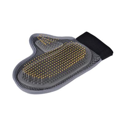 Рукавица (Nunbell) с металлическими зубьями 24х18.5см для вычесывания животных