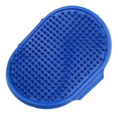 Щетка-массажер (Зооник) овальная резиновая цветная фото